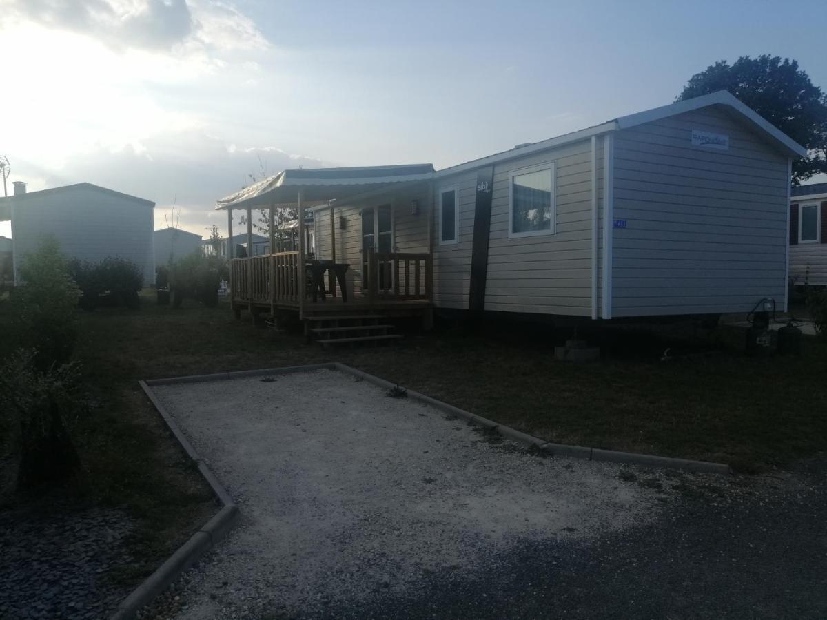 Mhvacances Louent Plusieurs Mobilhomes Dans Camping 4 Etoiles Proche Chateaux Et Zoo Beauval Onzain Eksteriør billede