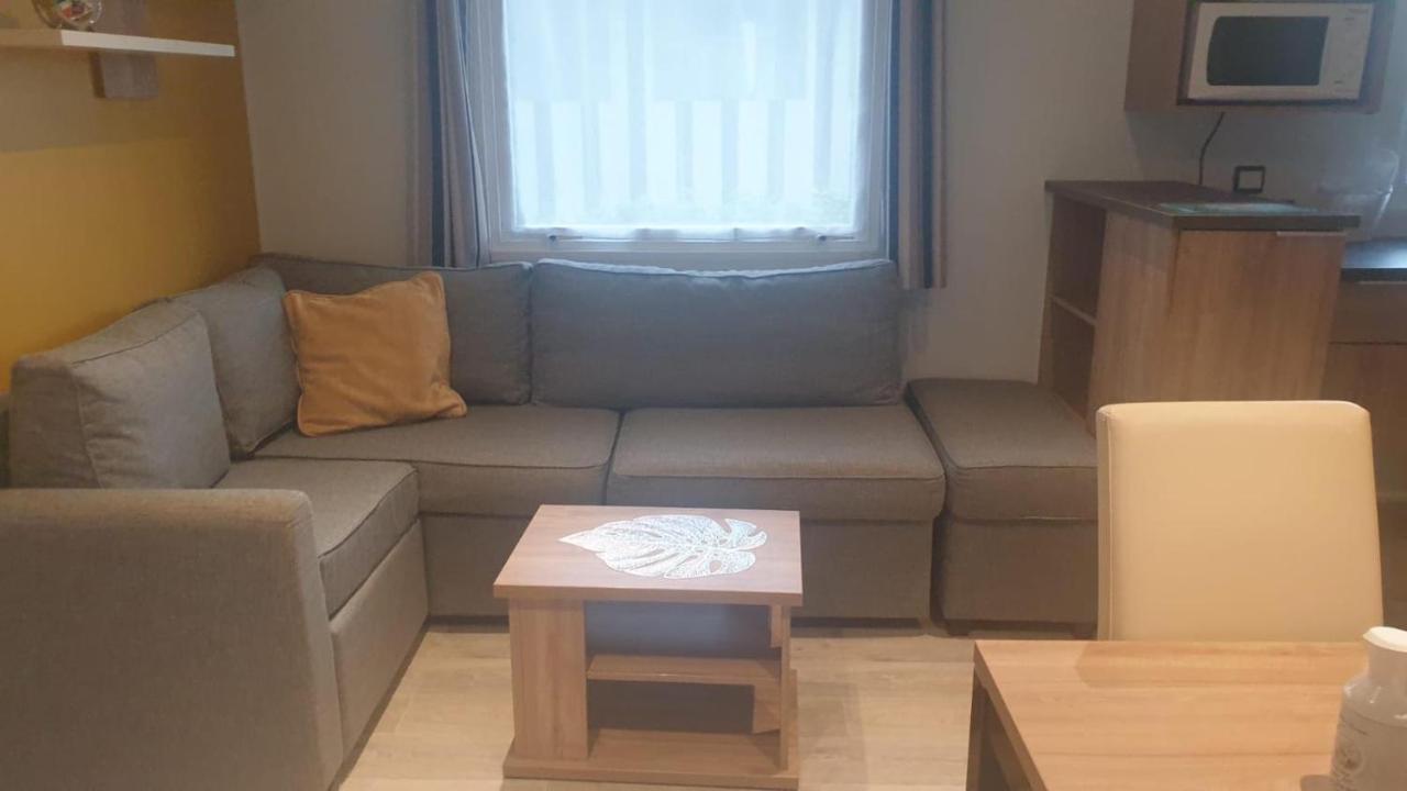 Mhvacances Louent Plusieurs Mobilhomes Dans Camping 4 Etoiles Proche Chateaux Et Zoo Beauval Onzain Eksteriør billede