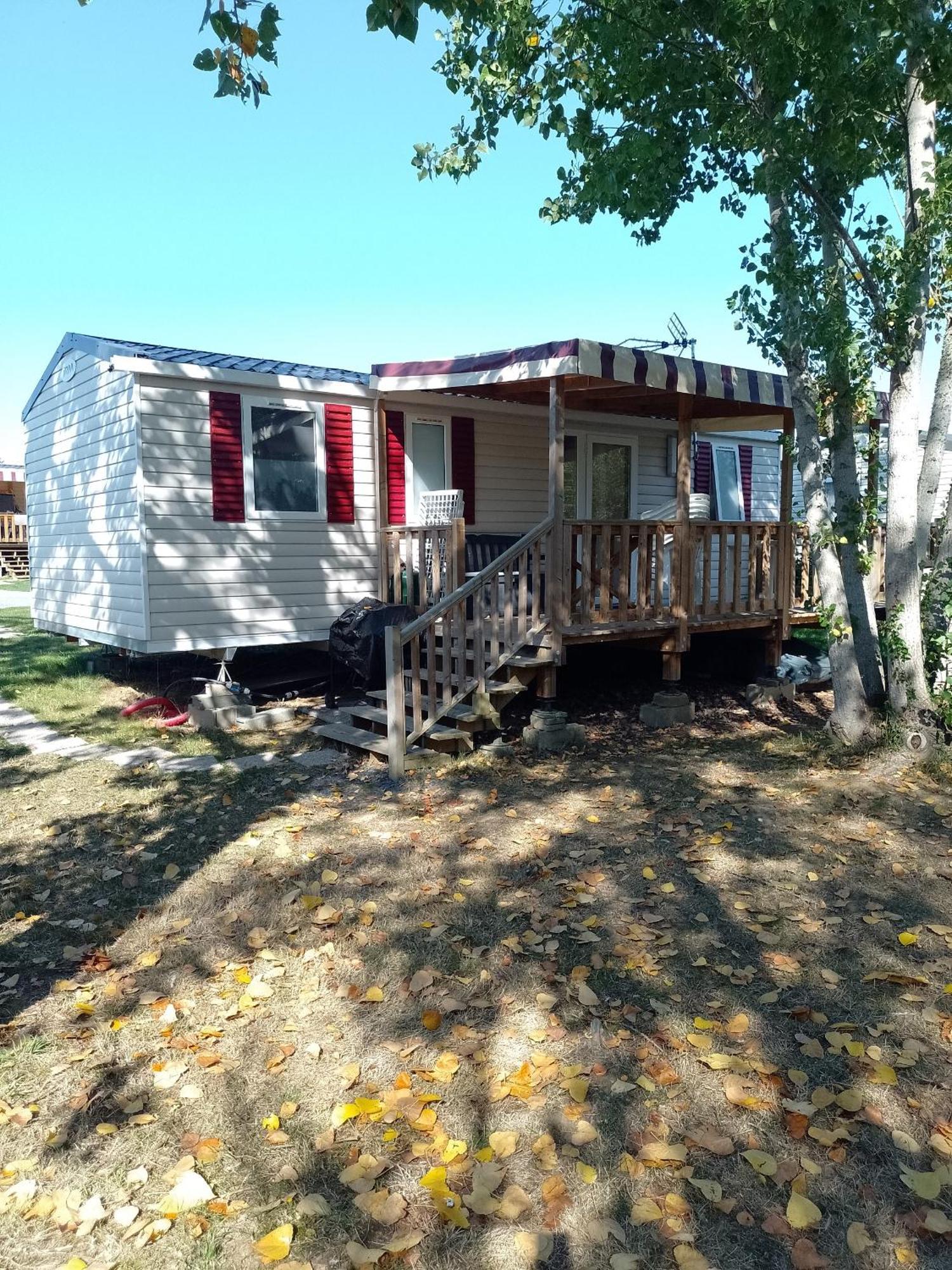 Mhvacances Louent Plusieurs Mobilhomes Dans Camping 4 Etoiles Proche Chateaux Et Zoo Beauval Onzain Eksteriør billede